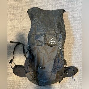 Hyperlite mountain gear waypoint 35 size medium